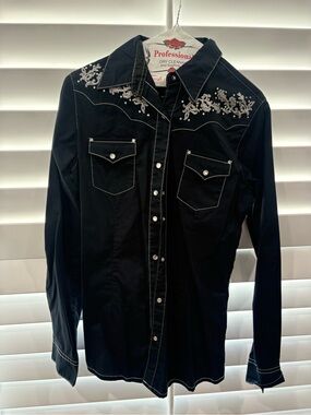 Black Western Embroidered Snap-Front Shirt